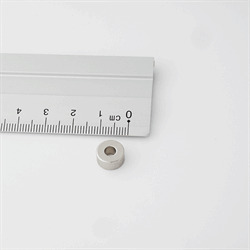 Ring magnet 10x4x5 mm. neodymium