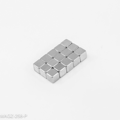 You can use the magnets one by one or together as a larger magnet. Here, we have placed 15 of the 4x4x4 mm. cube magnets together