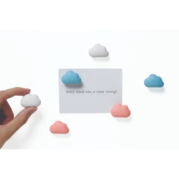 Package of 6 magnetic clouds in white, blue and pink - 2 of each color. Delivered in a nice package and perfect as a gift.