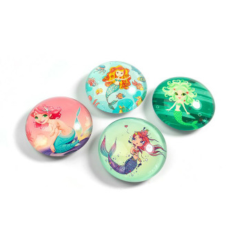 Mermaid magnets in fun colors from the EYE collection from Trendform. 4 magnets with 3D effect.