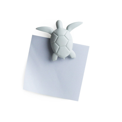 Sea Turtle magnet - a beautiful and aquatic themed magnetic turtle for your fridge or office board.