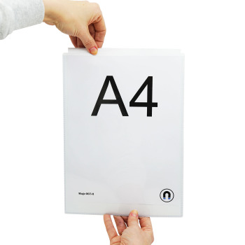 A4 pocket in high format. Put a piece of A4 paper or drawing, photo etc. into the pocket. The front is transparent and the back is magnetic. The pocket is with a white frame.
