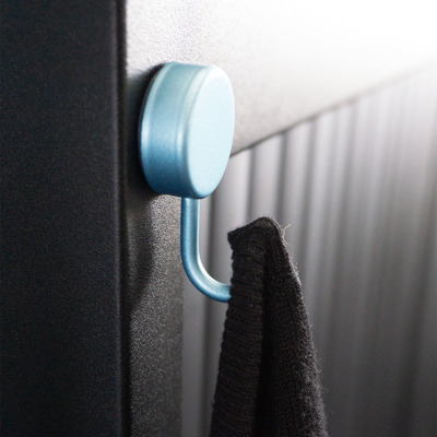 You can hang Trendform Porta on all magnetic surfaces - even on a nail. But the larger the magnetic surface, the more strength for your blue Porta magnetic hook.