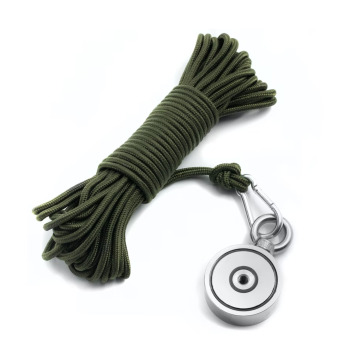 Magnet fishing kit with rope, 100 kg magnet, and a strong carabiner.